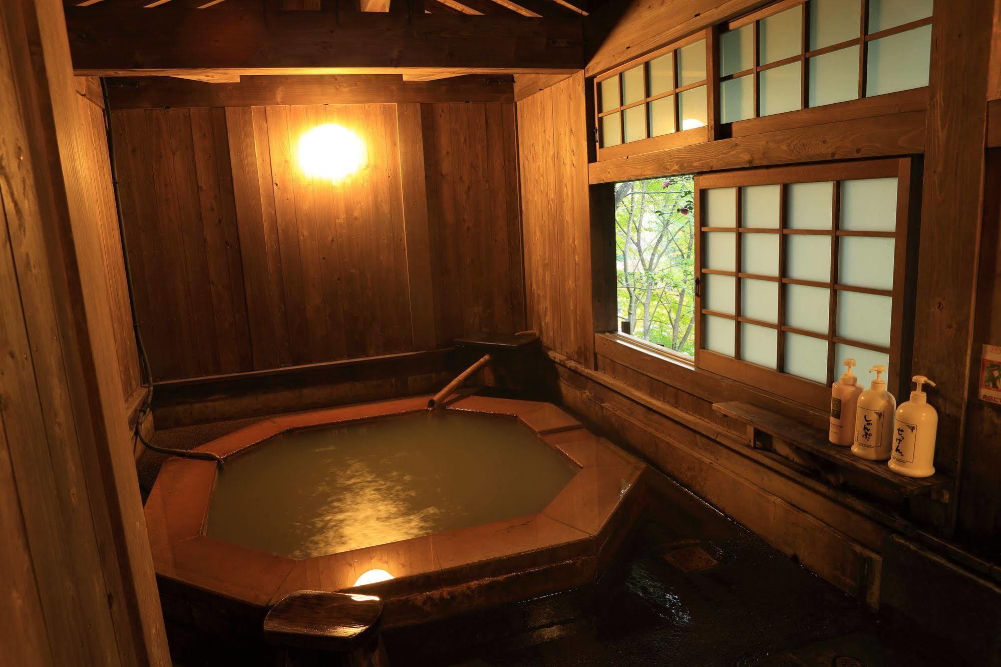Ryokan Wakaba Минамиогуни Экстерьер фото