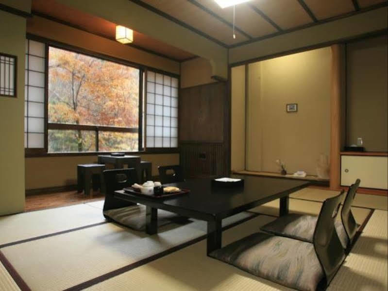Ryokan Wakaba Минамиогуни Экстерьер фото